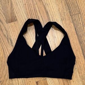 Lululemon Women's Black Strappy Sports Bra Size: 6